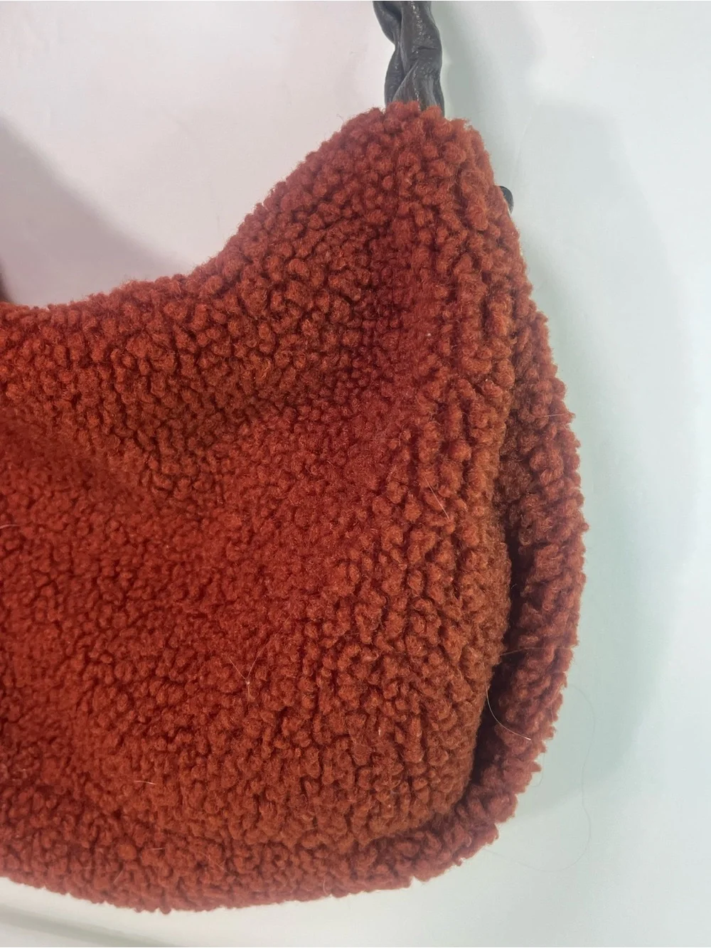 Cozy Sherpa Shoulder Bag in Rust with Black Handle - Picture 2 of 8